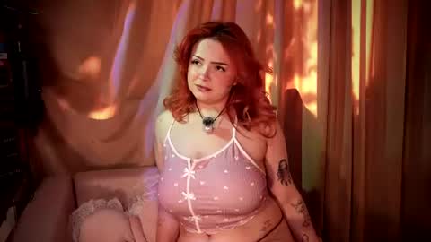 Snapshot of sexxy_vixen chatting on June 2026 01:12:02 PM Lexy online show from June 2026 01:12:02 PM
