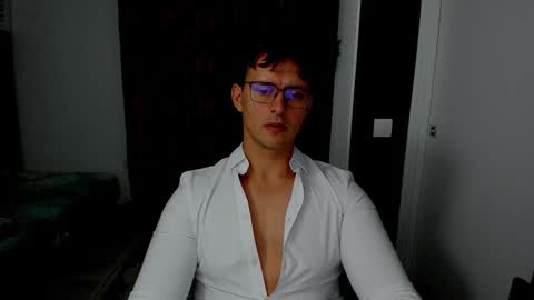 Sexxymuscles4U online show from October 2025 10:36:01 AM