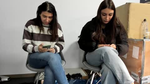 Ana  Rusakova online show from December 2025 08:20:02 AM