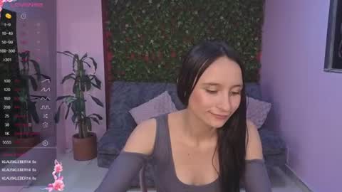 Ailin online show from June 2026 12:22:01 PM