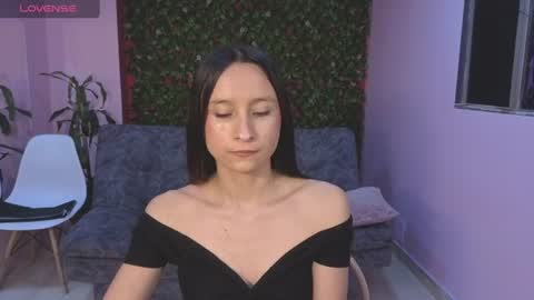 Ailin online show from July 2026 06:44:01 PM