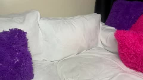Snapshot of sexy_aluna chatting on April 2026 07:58:01 PM sexy_aluna online show from April 2026 07:58:01 PM