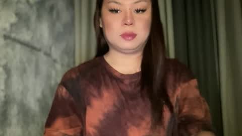 Snapshot of sexy_and_iknewit chatting on June 2026 09:31:02 AM BREANNA online show from June 2026 09:31:02 AM