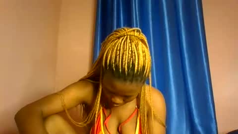 Snapshot of sexy_bellah1 chatting on June 2026 06:19:01 PM bellah online show from June 2026 06:19:01 PM