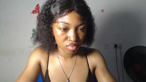 Snapshot of sexy_bluey247 chatting on February 2026 07:18:01 AM sexy_bluey247 online show from February 2026 07:18:01 AM