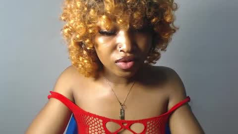 Snapshot of sexy_bluey247 chatting on April 2026 09:31:02 PM sexy_bluey247 online show from April 2026 09:31:02 PM