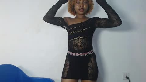 Snapshot of sexy_bluey247 chatting on April 2026 03:41:02 PM sexy_bluey247 online show from April 2026 03:41:02 PM