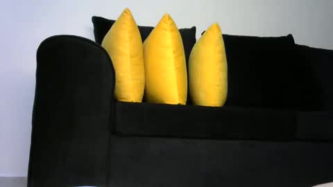 liya online show from February 2025 10:13:01 PM