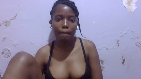 Snapshot of sexy_claude96 chatting on January 2025 01:53:01 PM sexy_claude96 online show from January 2025 01:53:01 PM