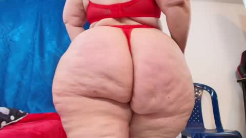 Snapshot of sexy_curvi chatting on May 2026 06:13:02 PM karla instagram online show from May 2026 06:13:02 PM