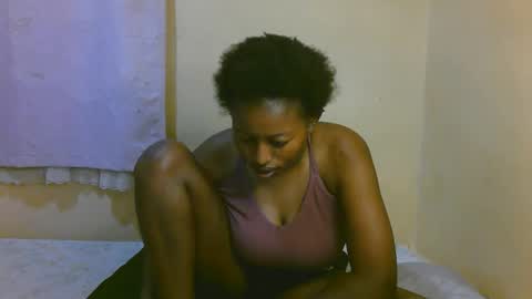 Snapshot of sexy_latasha chatting on May 2026 02:56:02 PM sexy_latasha online show from May 2026 02:56:02 PM