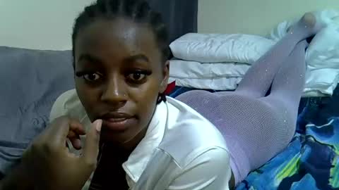 Snapshot of sexy_linda022 chatting on June 2026 12:19:02 AM Linda online show from June 2026 12:19:02 AM