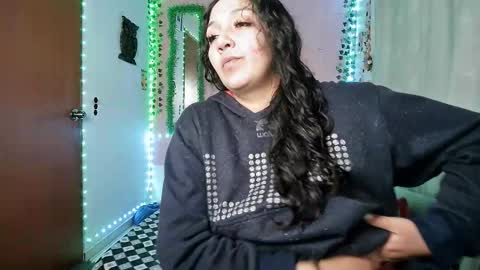 sexy lolas online show from October 2025 01:58:02 AM