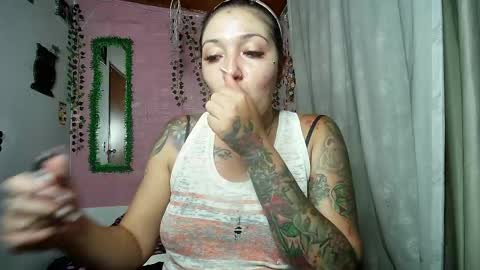 sexy lolas online show from April 2026 04:56:01 AM