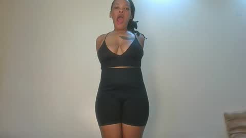 Snapshot of sexy_lyna chatting on May 2026 08:38:02 PM sexy_lyna online show from May 2026 08:38:02 PM