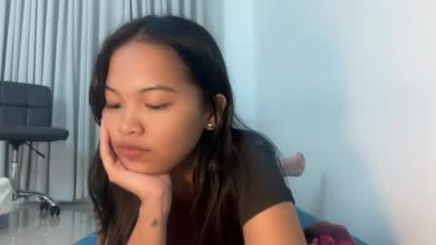 sexy_maye online show from June 2026 04:11:02 PM