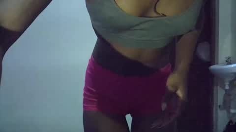 sexy_moh1 online show from April 2026 07:49:01 PM