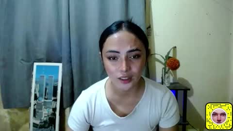 Snapshot of sexy_naughtyjasminxxx chatting on May 2026 09:05:02 AM Jasmin online show from May 2026 09:05:02 AM
