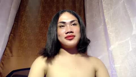 Snapshot of sexy_rc18 chatting on December 2024 07:40:02 AM RC online show from December 2024 07:40:02 AM