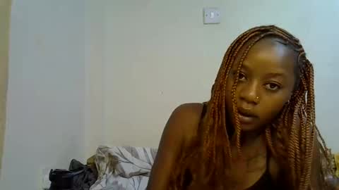 sexy_sasy online show from February 2026 11:45:01 PM