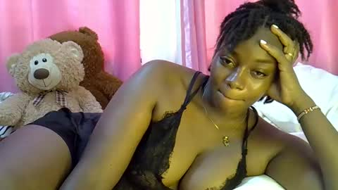 laura online show from March 2026 09:38:02 AM