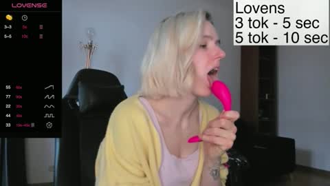 Sexy-Sweets online show from November 2025 11:33:01 AM