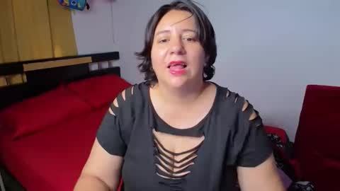 janel online show from April 2026 09:37:01 PM