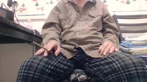 Daddy online show from September 2025 07:06:02 PM