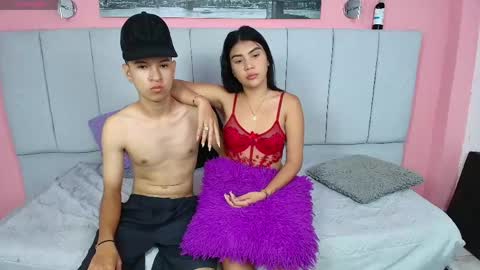 sexy_worlds online show from May 2026 12:24:01 PM