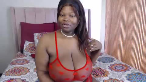 Snapshot of sexyangiexx chatting on December 2024 08:18:02 AM Angie online show from December 2024 08:18:02 AM