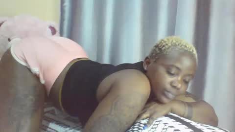 Snapshot of sexybabyface555 chatting on October 2025 08:44:02 PM sexybabyface555 online show from October 2025 08:44:02 PM