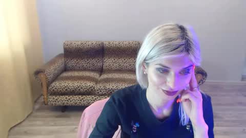 sexybeatriice online show from January 2025 01:22:01 PM