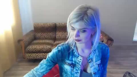 sexybeatriice online show from February 2025 11:09:01 AM