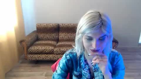 sexybeatriice online show from February 2025 10:37:02 AM