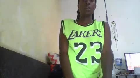 Snapshot of sexybilha483 chatting on January 2025 12:05:02 PM Sexybilha483 online show from January 2025 12:05:02 PM