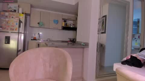 Snapshot of sexybrunnetem chatting on June 2026 07:23:01 AM sofia online show from June 2026 07:23:01 AM