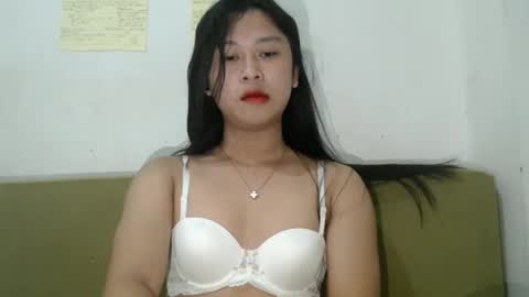 Snapshot of sexycale23 chatting on October 2025 04:13:01 PM hunting CALEfornian online show from October 2025 04:13:01 PM