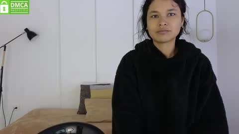 chanell and yina online show from March 2026 01:17:01 PM