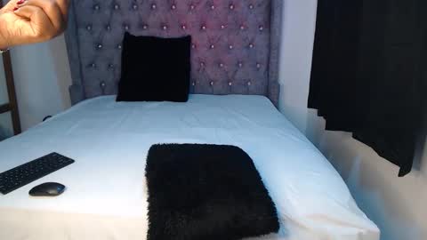 sexychocco online show from December 2025 05:57:02 AM