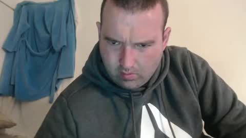 sexycouple1993689656 online show from March 2026 12:38:01 AM