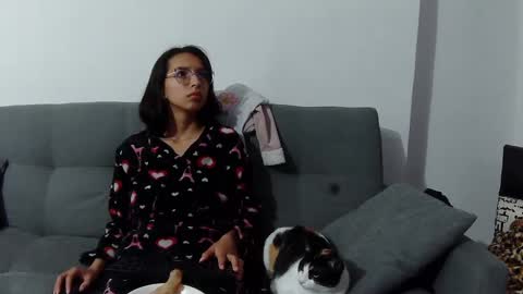Snapshot of sexycouple_2 chatting on February 2025 05:42:02 AM Katalleya and Steban online show from February 2025 05:42:02 AM