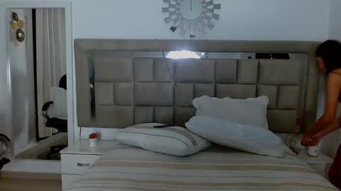 DAKOTA online show from January 2025 01:37:02 AM