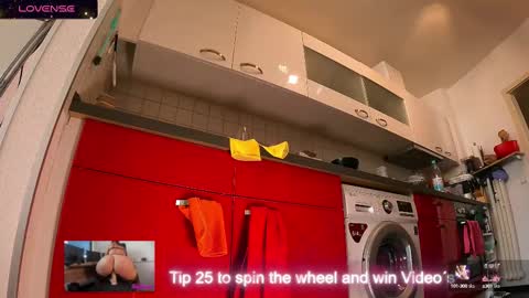 XDA   online show from February 2025 12:16:02 PM