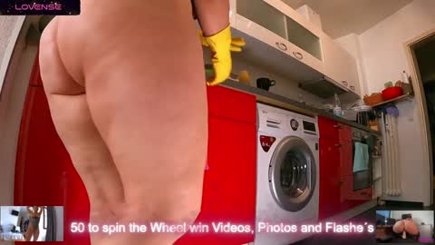 XDA   online show from March 2025 12:26:02 PM