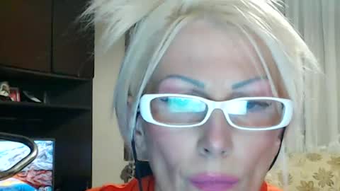 Snapshot of sexyeni chatting on June 2026 10:45:01 PM ENI pvt moan your name WHEN I M NOT online you tell me in SNAPCHAT deal yes add me... FREE TWITTER magiconline101...... online show from June 2026 10:45:01 PM