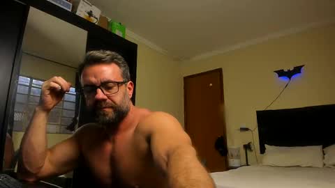Snapshot of sexyflightz chatting on October 2025 06:54:01 PM chris online show from October 2025 06:54:01 PM
