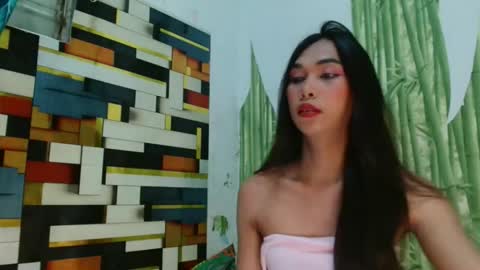 sexyhornyts4u online show from November 2025 12:37:02 PM