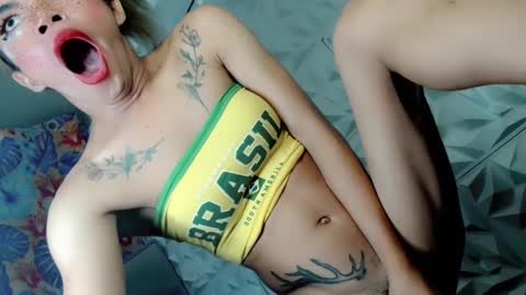 Snapshot of sexyhotbabe18 chatting on December 2024 04:45:01 AM sexyhotbabe18 online show from December 2024 04:45:01 AM