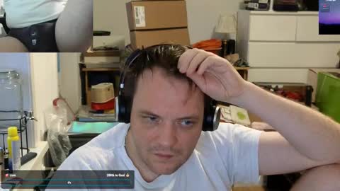 Snapshot of sexyhotboy87 chatting on December 2024 07:47:02 AM Henry online show from December 2024 07:47:02 AM