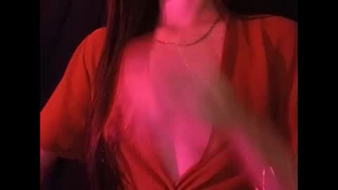 Snapshot of sexyideusa chatting on October 2025 03:40:01 AM Sexy online show from October 2025 03:40:01 AM